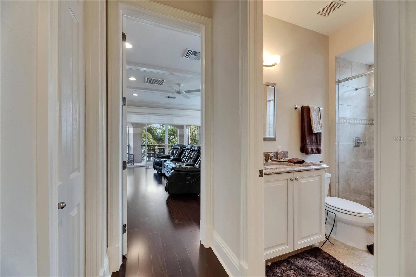 624 BALIBAY RD, APOLLO BEACH, FL, 33572