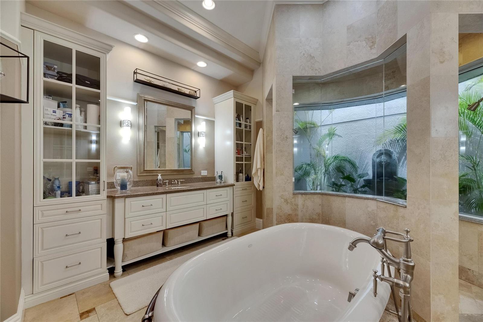 624 BALIBAY RD, APOLLO BEACH, FL, 33572