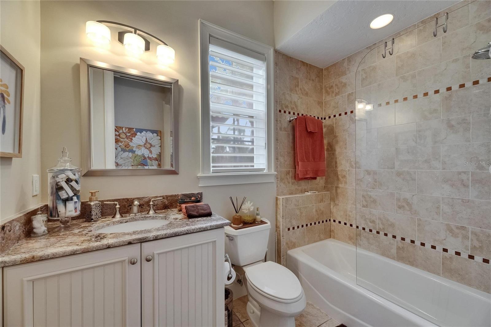 624 BALIBAY RD, APOLLO BEACH, FL, 33572