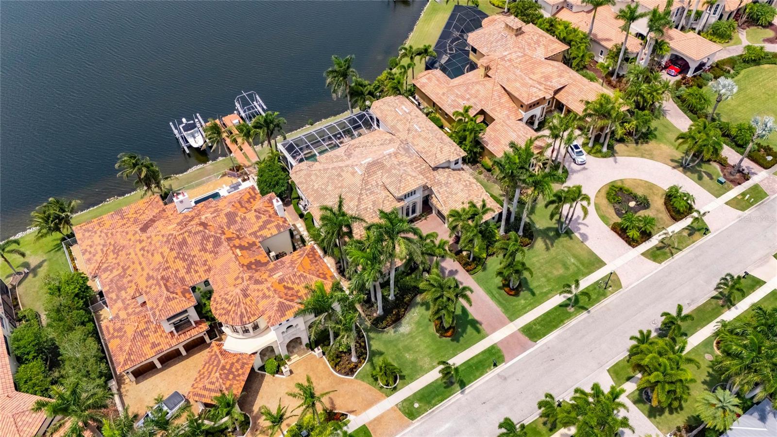 624 BALIBAY RD, APOLLO BEACH, FL, 33572