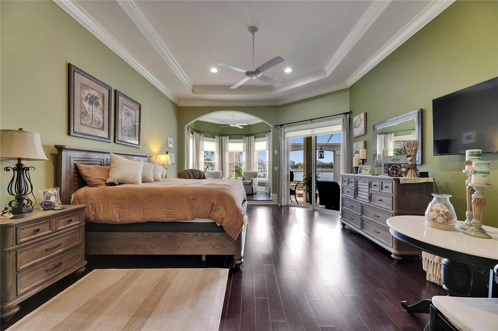 624 BALIBAY RD, APOLLO BEACH, FL, 33572