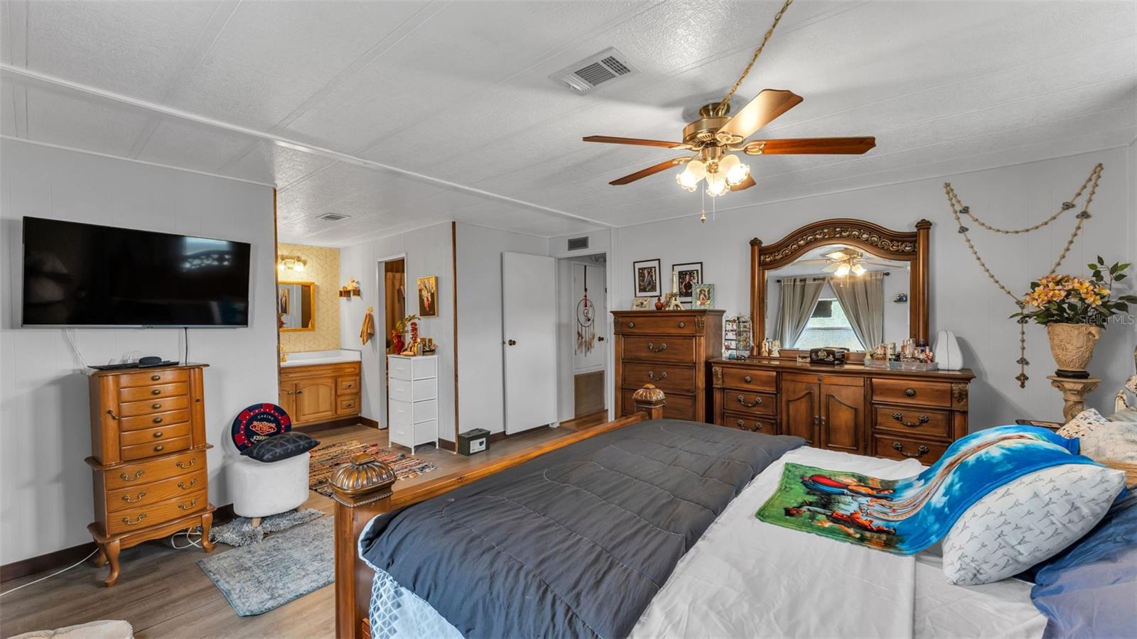 12 WOODLAND CIR, HAINES CITY, FL, 33844