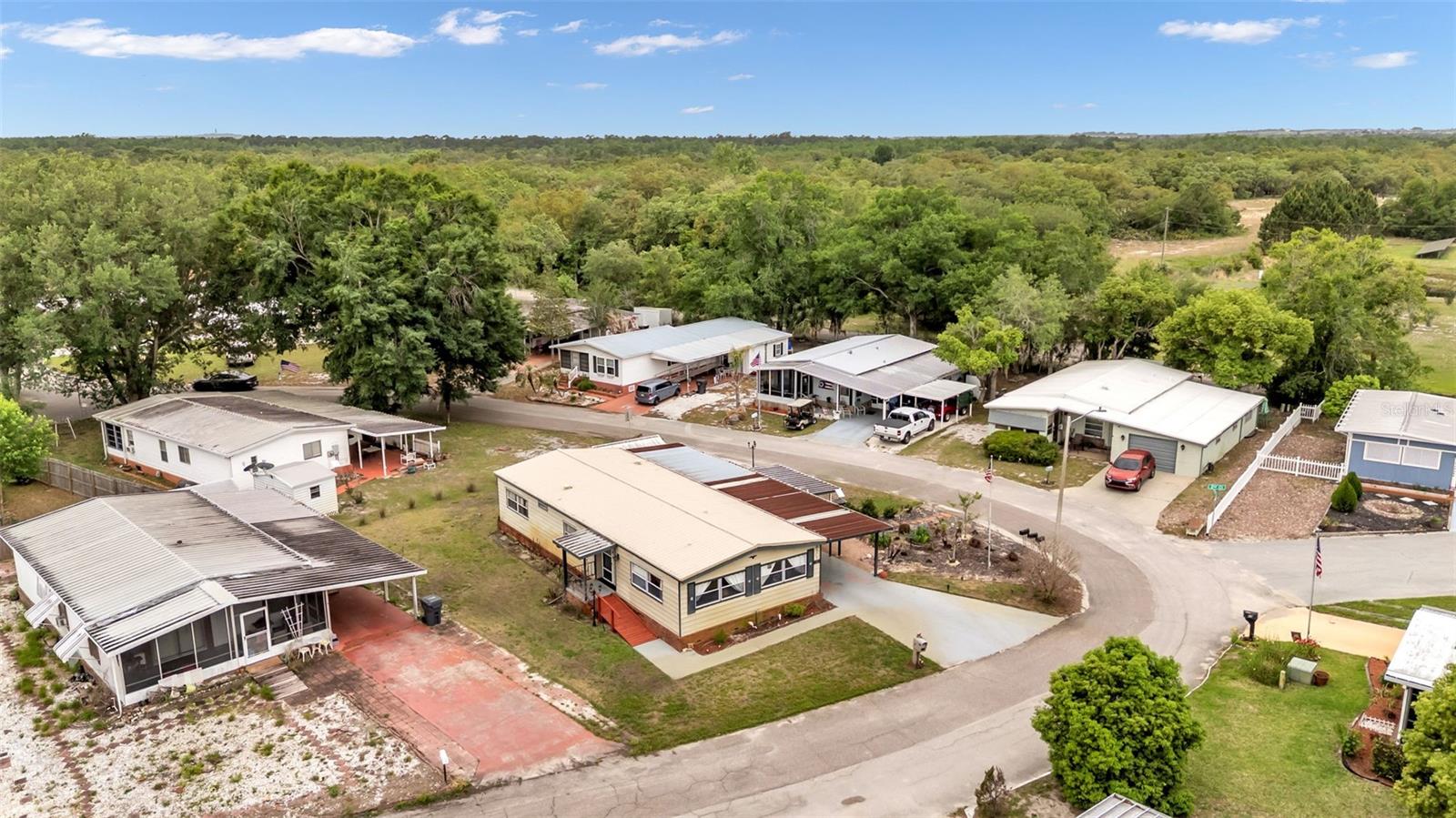 12 WOODLAND CIR, HAINES CITY, FL, 33844