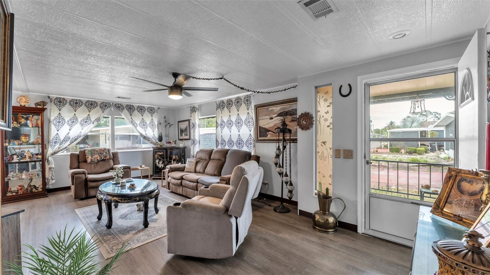 12 WOODLAND CIR, HAINES CITY, FL, 33844