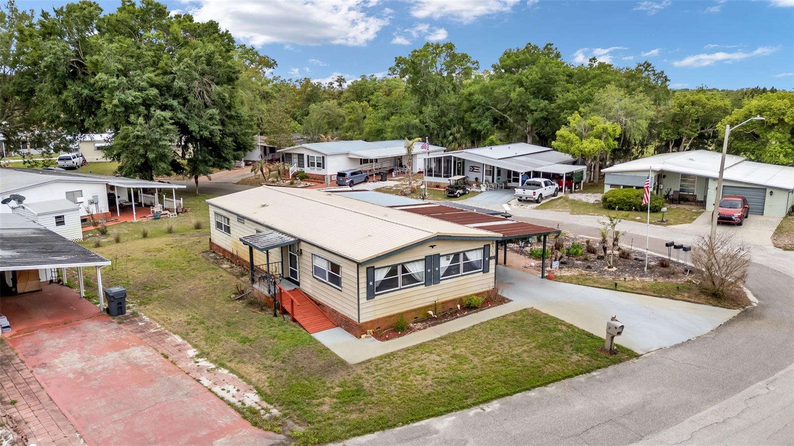 12 WOODLAND CIR, HAINES CITY, FL, 33844