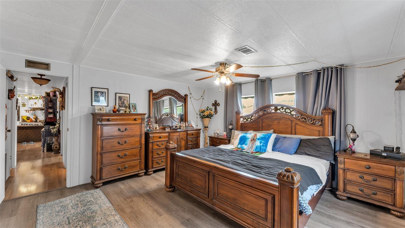 12 WOODLAND CIR, HAINES CITY, FL, 33844