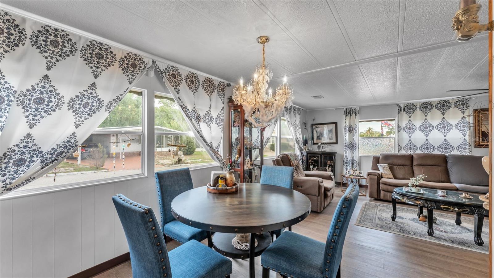 12 WOODLAND CIR, HAINES CITY, FL, 33844