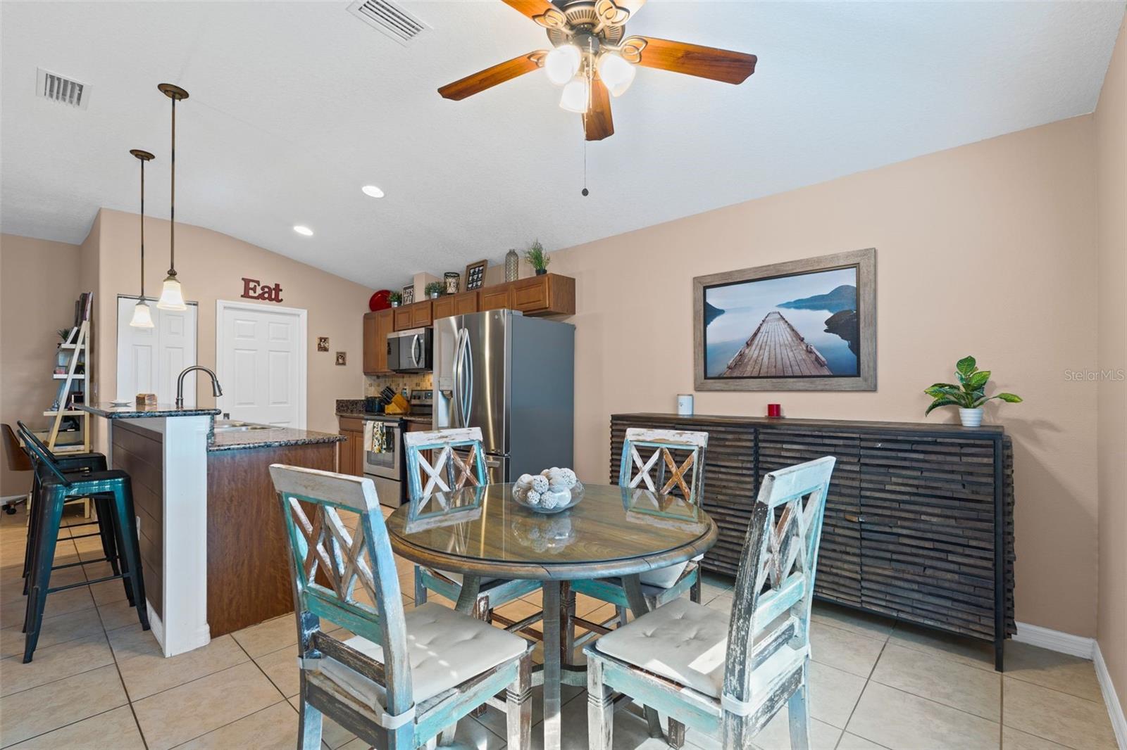 1111 38TH ST W, BRADENTON, FL, 34205