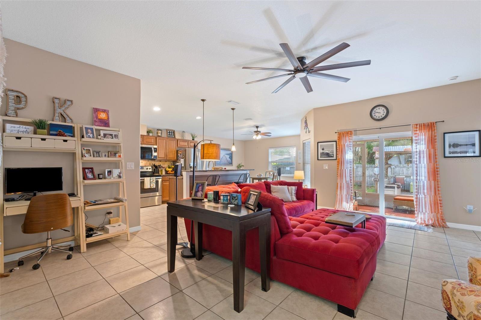 1111 38TH ST W, BRADENTON, FL, 34205