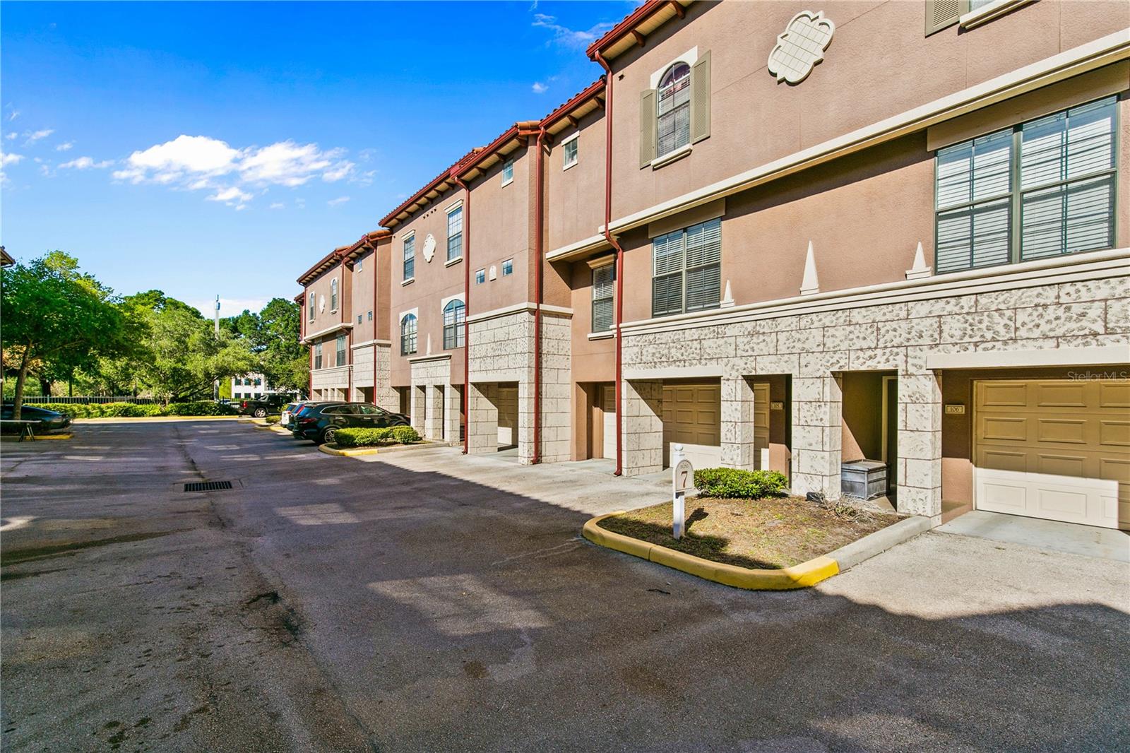 6105 METROWEST BLVD #105, ORLANDO, FL, 32835