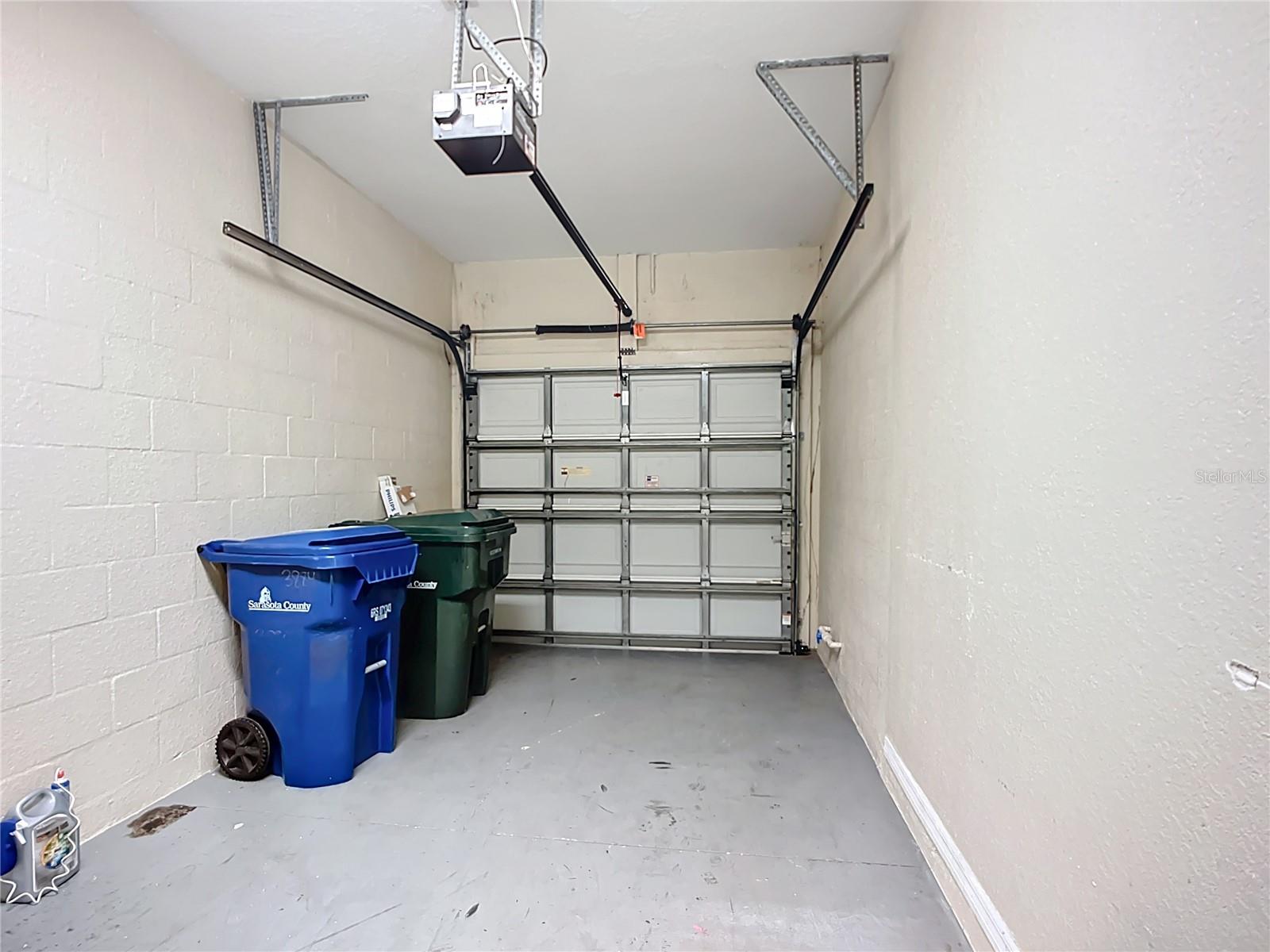 3884 DEBERRY DR, SARASOTA, FL, 34233