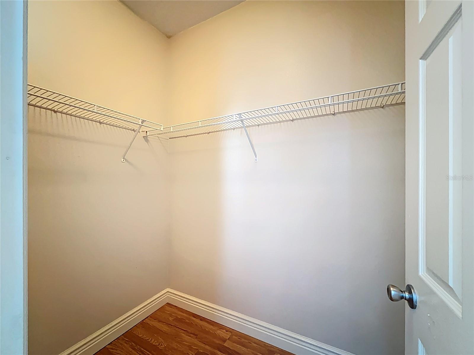 3884 DEBERRY DR, SARASOTA, FL, 34233