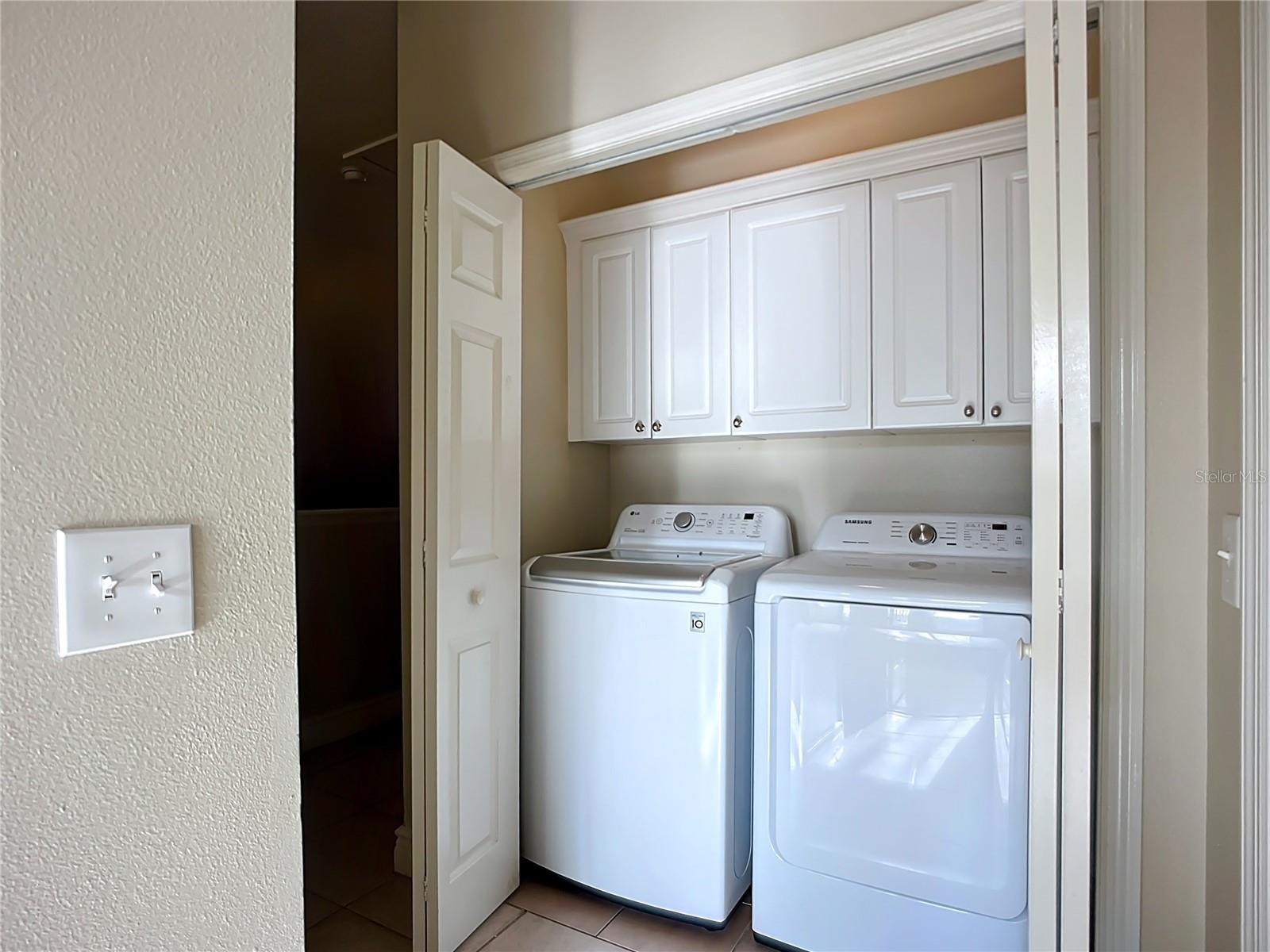 3884 DEBERRY DR, SARASOTA, FL, 34233