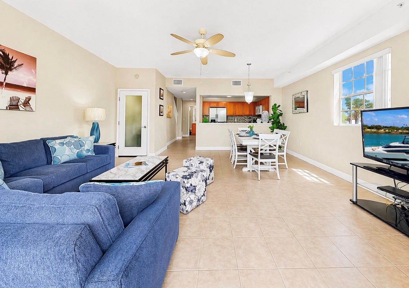 3202 MANGROVE POINT DR, RUSKIN, FL, 33570