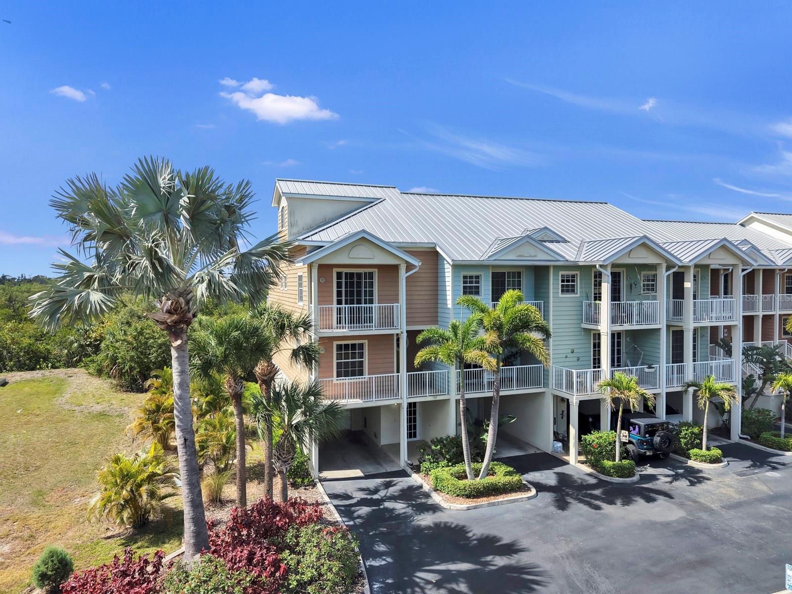 3202 MANGROVE POINT DR, RUSKIN, FL, 33570