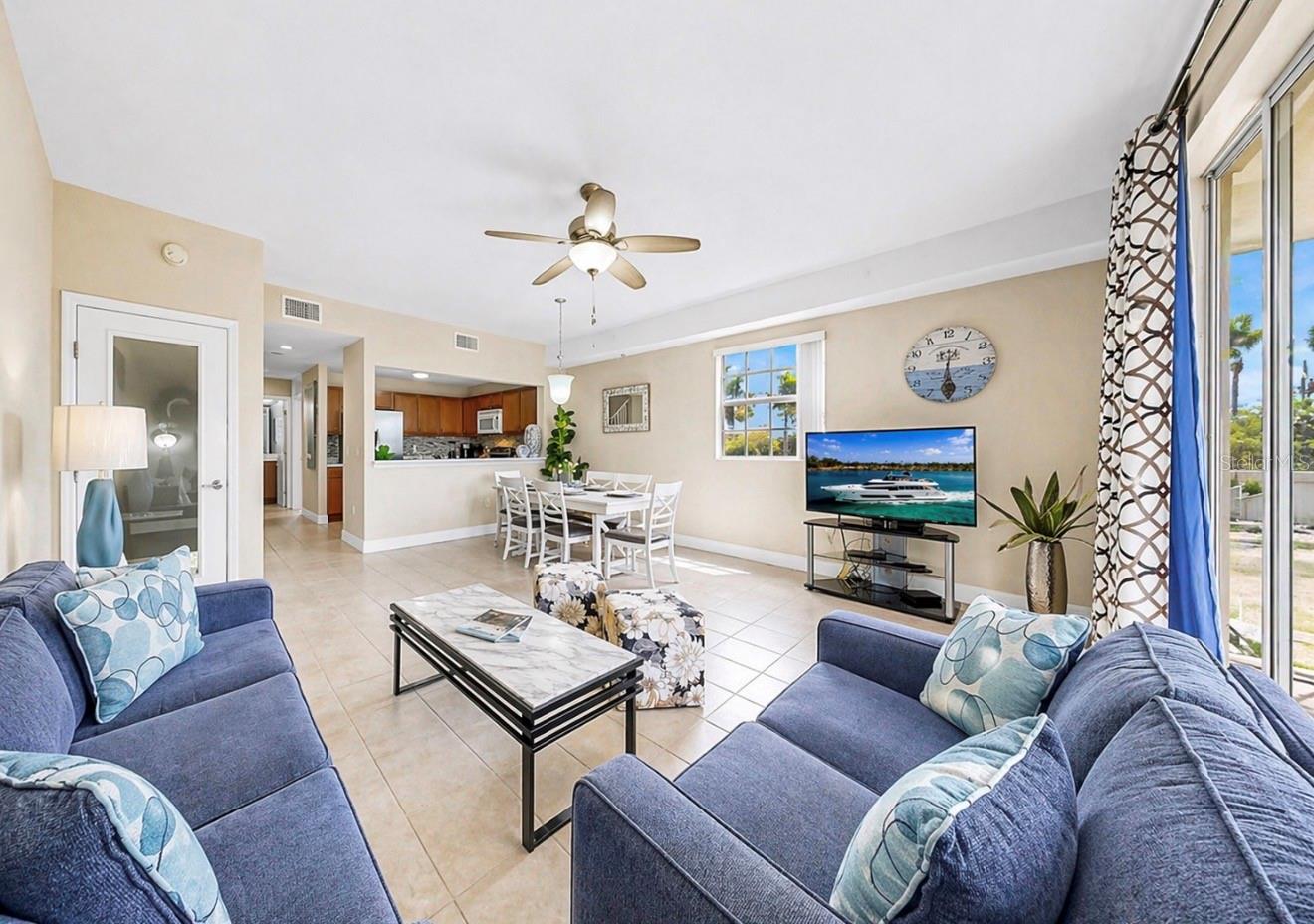 3202 MANGROVE POINT DR, RUSKIN, FL, 33570