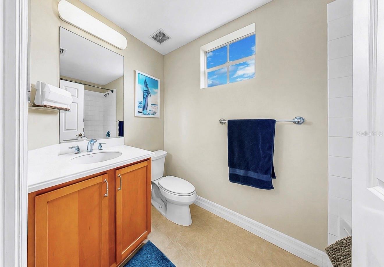 3202 MANGROVE POINT DR, RUSKIN, FL, 33570