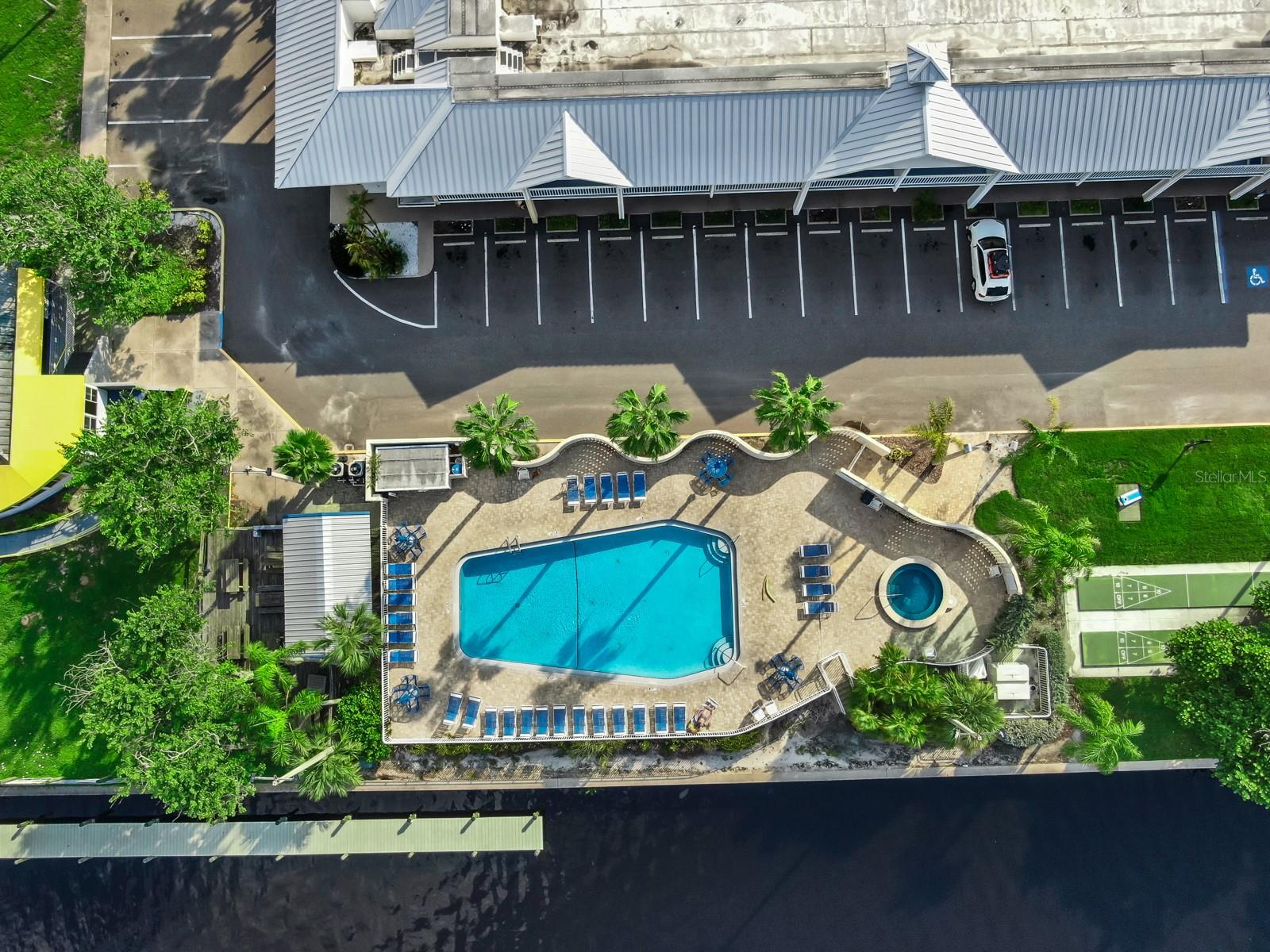 3202 MANGROVE POINT DR, RUSKIN, FL, 33570