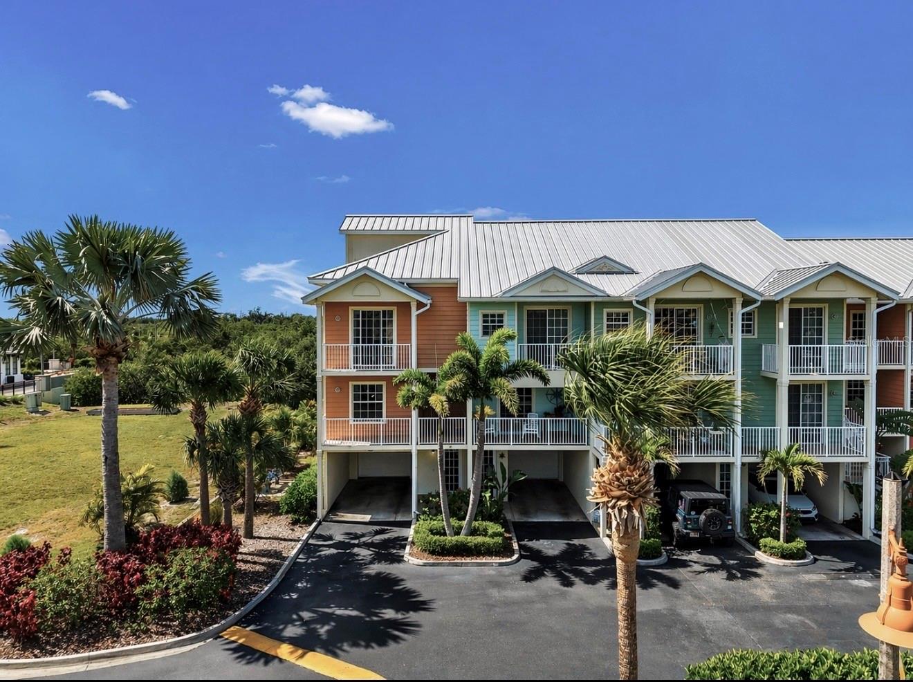 3202 MANGROVE POINT DR, RUSKIN, FL, 33570