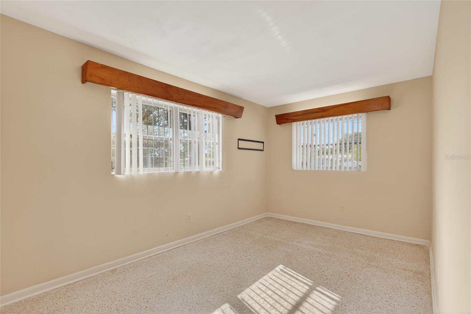 1610 VALENCIA DR W, LARGO, FL, 33778