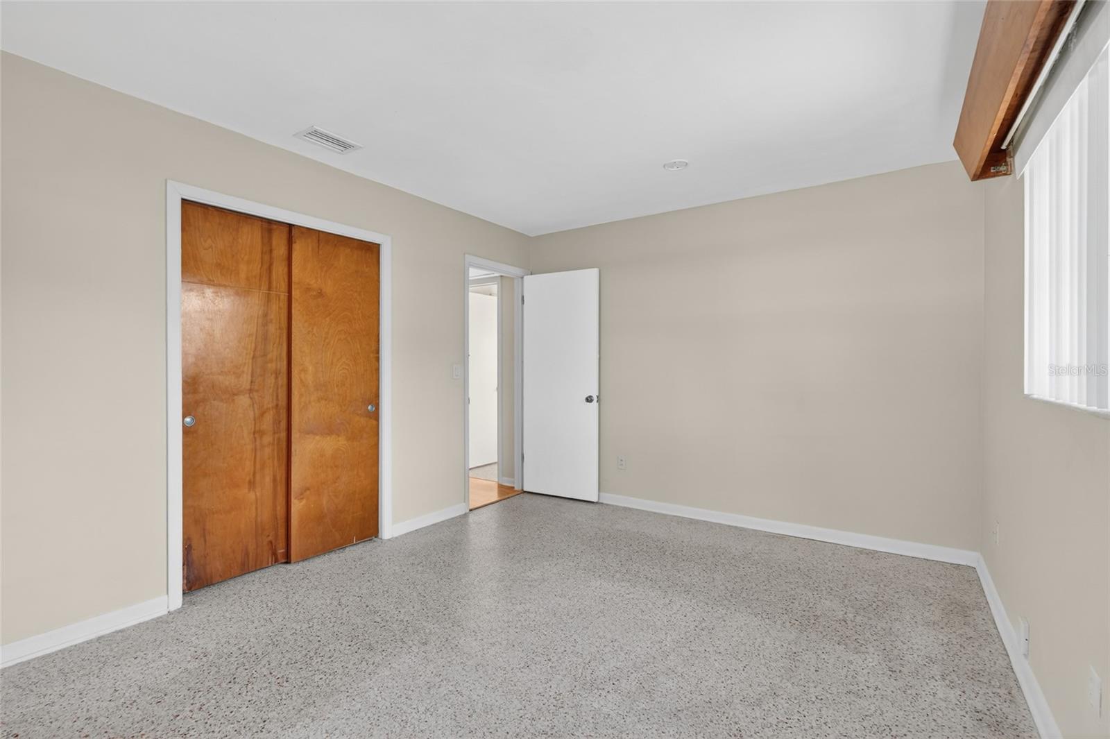 1610 VALENCIA DR W, LARGO, FL, 33778