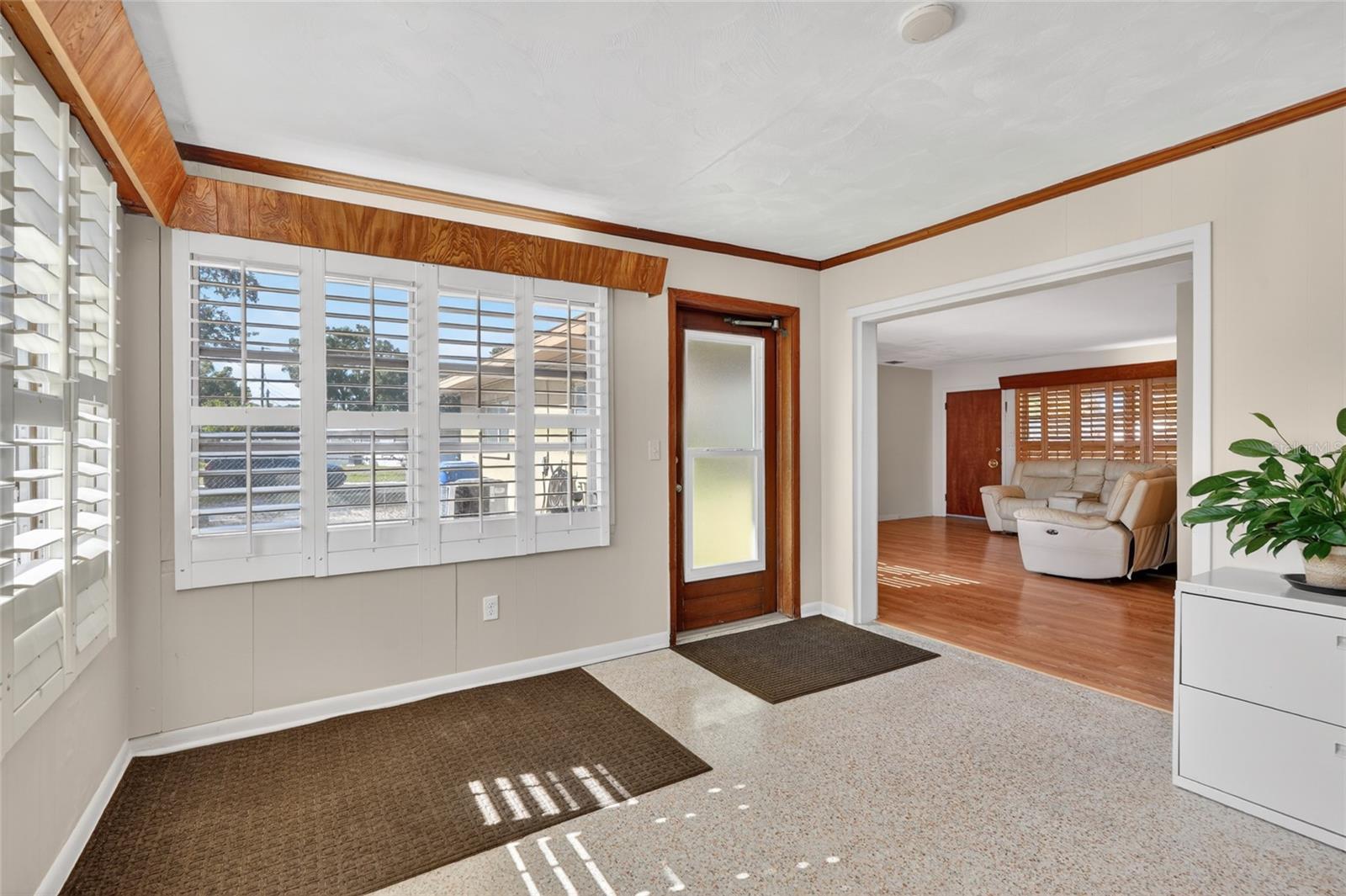 1610 VALENCIA DR W, LARGO, FL, 33778