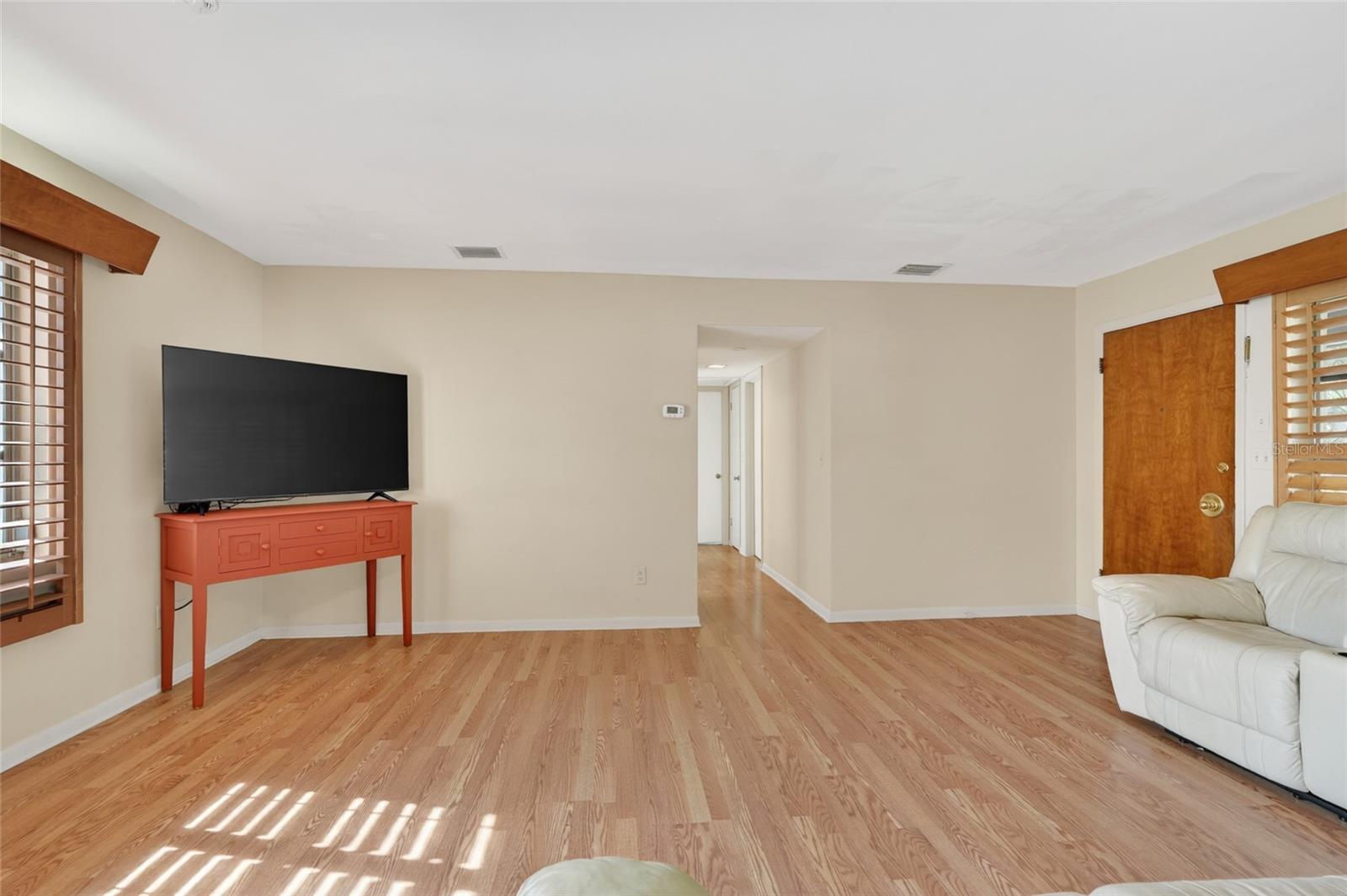 1610 VALENCIA DR W, LARGO, FL, 33778