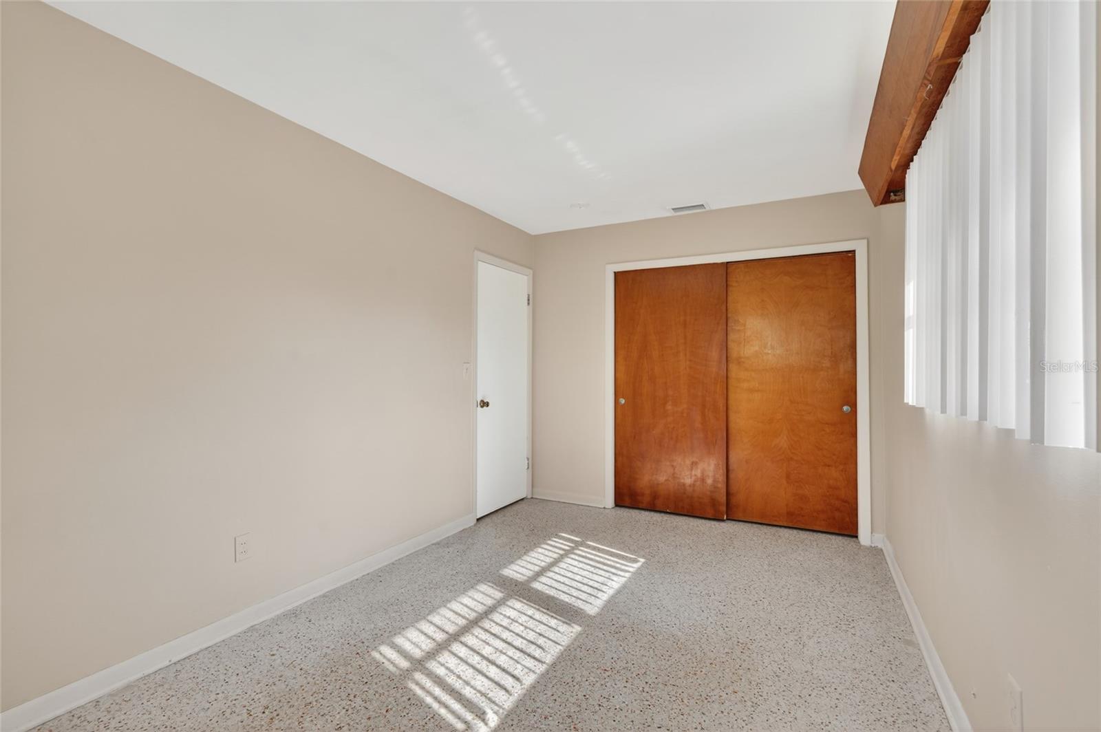 1610 VALENCIA DR W, LARGO, FL, 33778