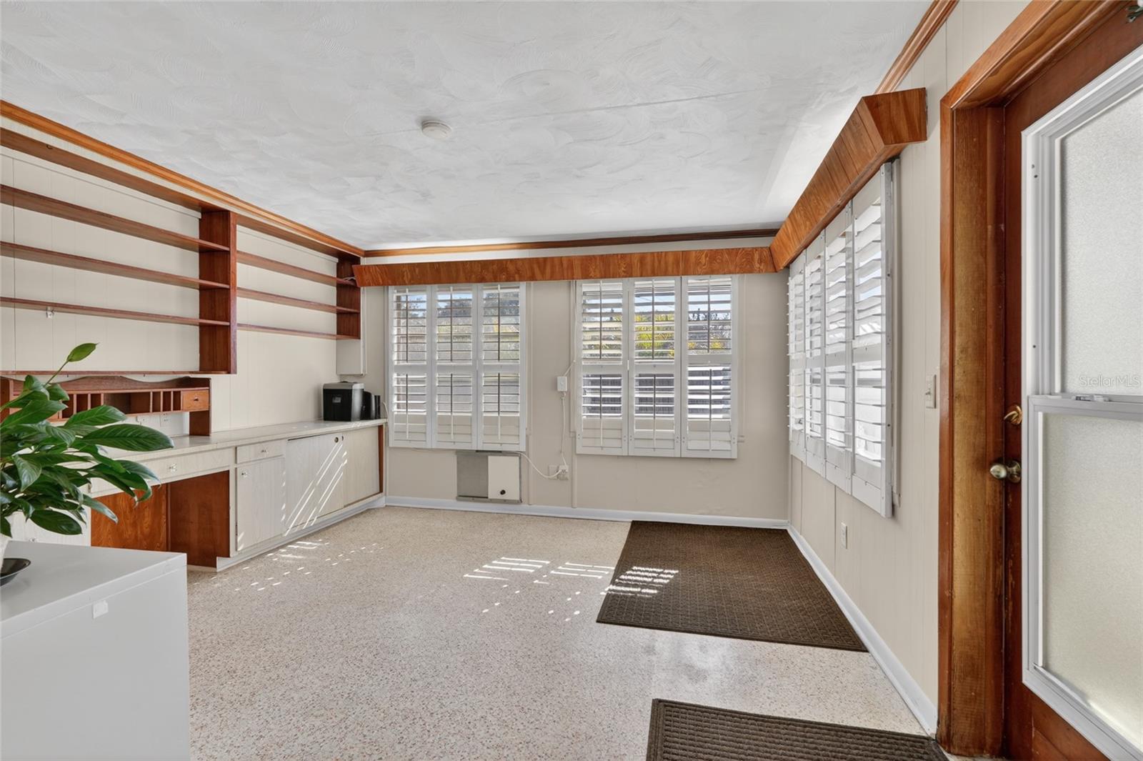 1610 VALENCIA DR W, LARGO, FL, 33778