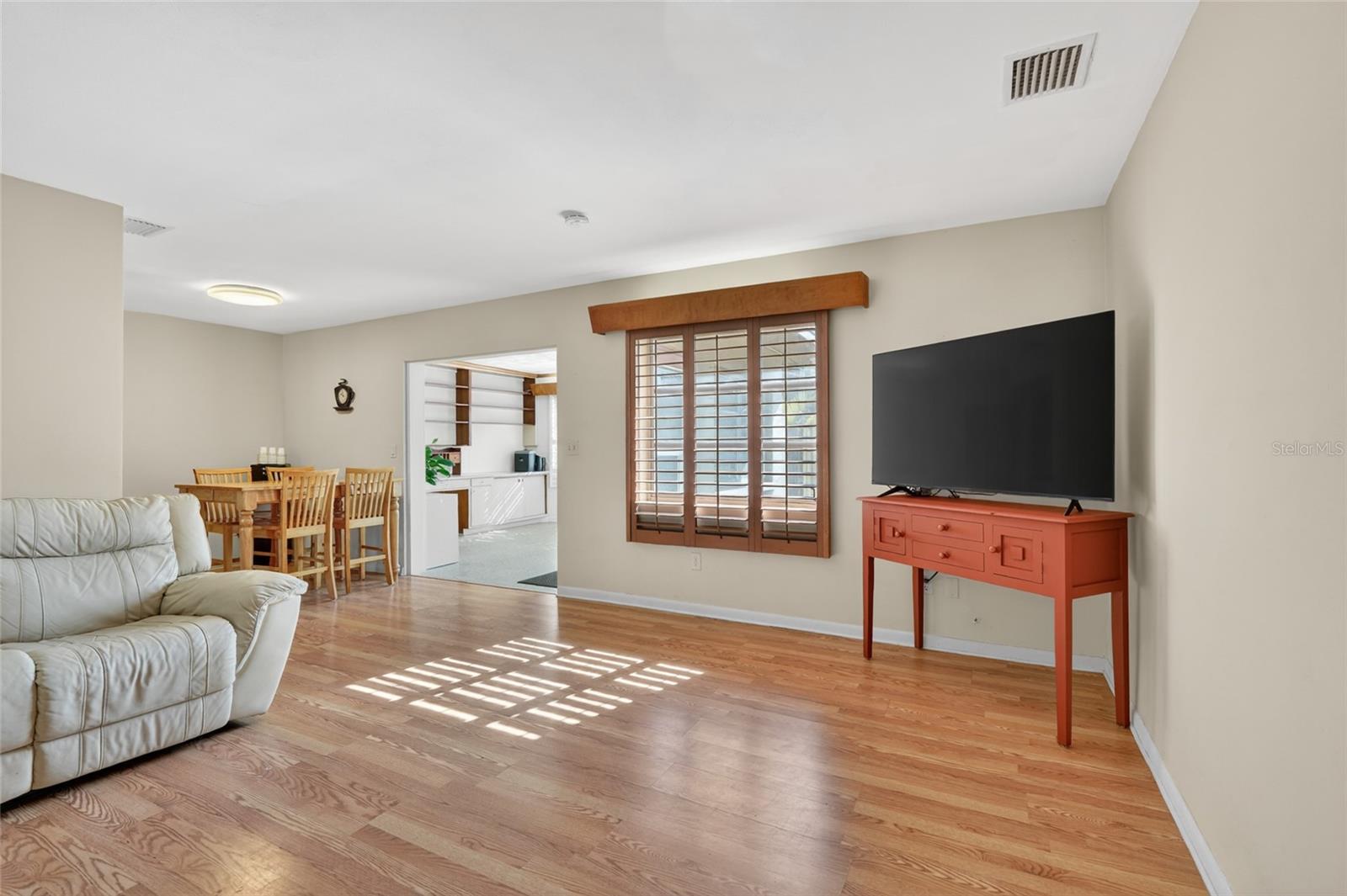 1610 VALENCIA DR W, LARGO, FL, 33778