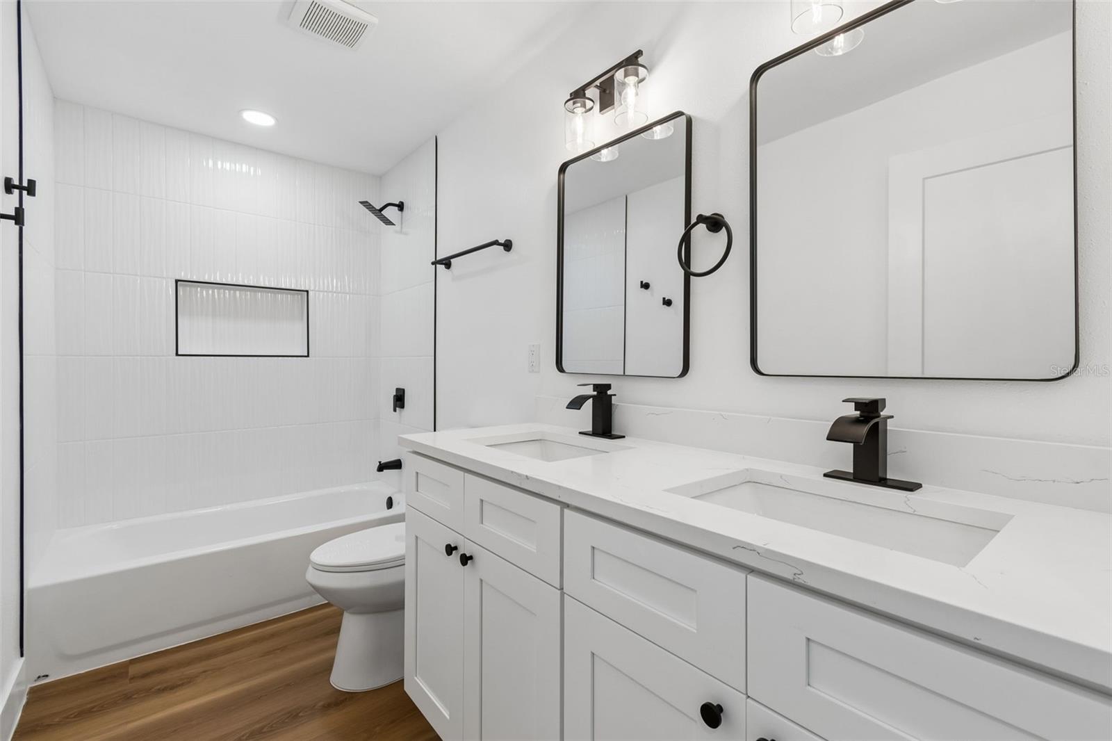 106 E FERN ST, TAMPA, FL, 33604