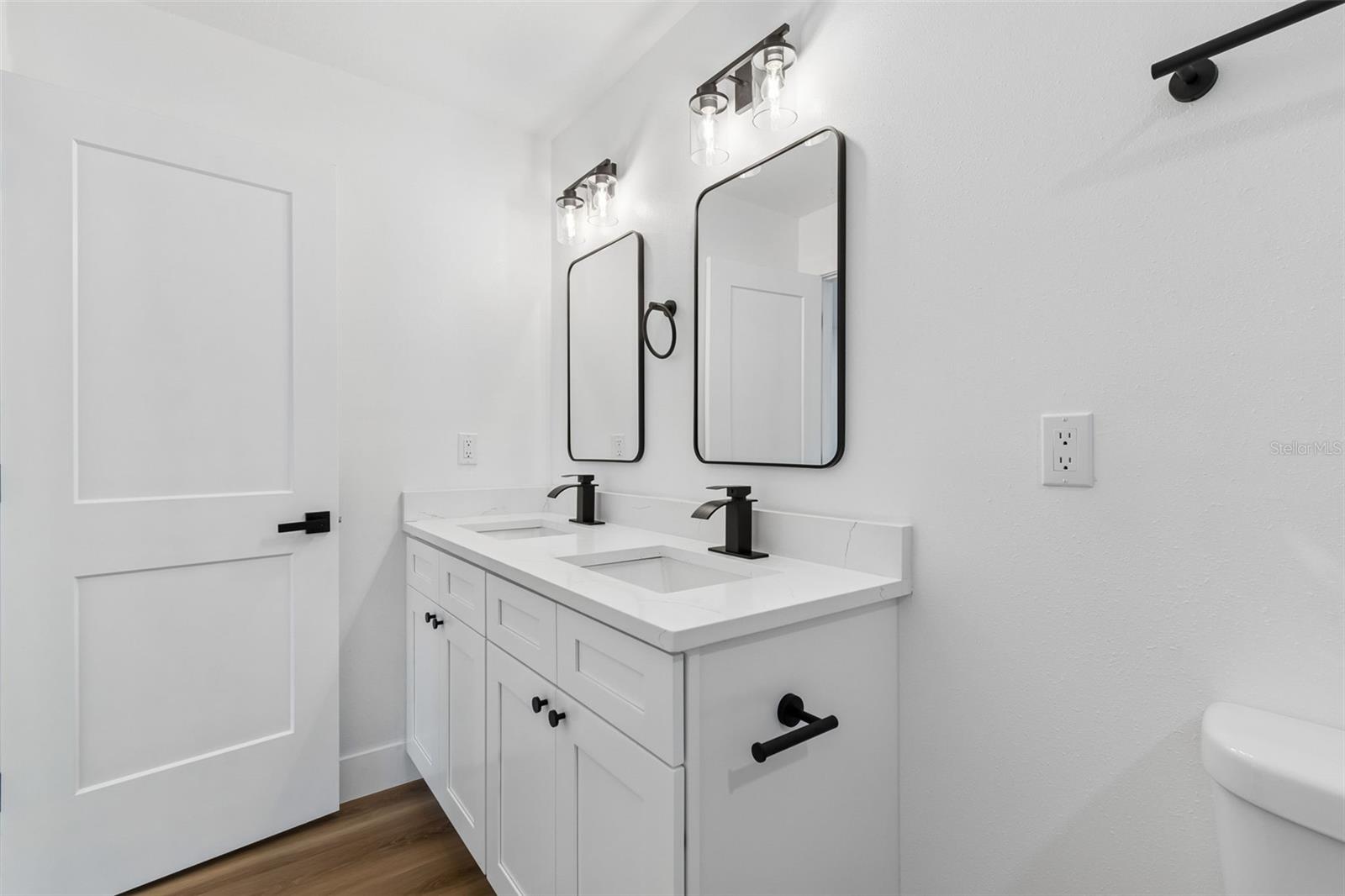 106 E FERN ST, TAMPA, FL, 33604