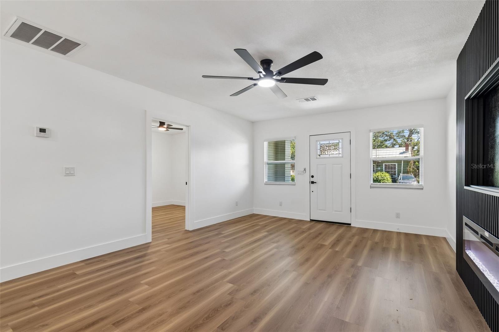 106 E FERN ST, TAMPA, FL, 33604