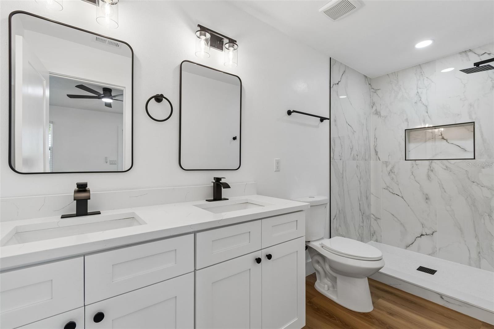 106 E FERN ST, TAMPA, FL, 33604