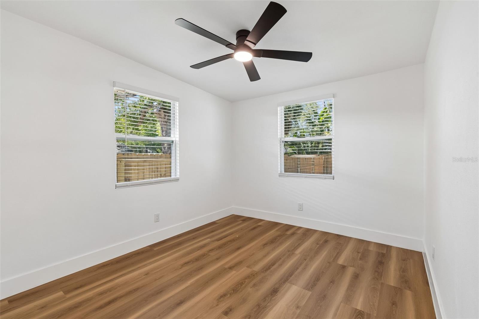 106 E FERN ST, TAMPA, FL, 33604