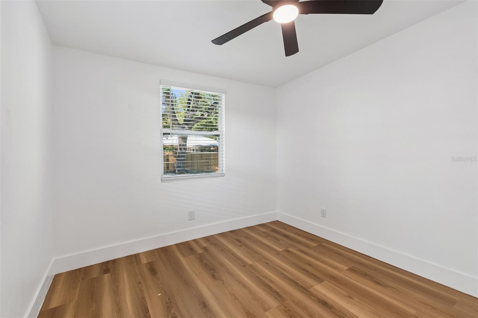 106 E FERN ST, TAMPA, FL, 33604