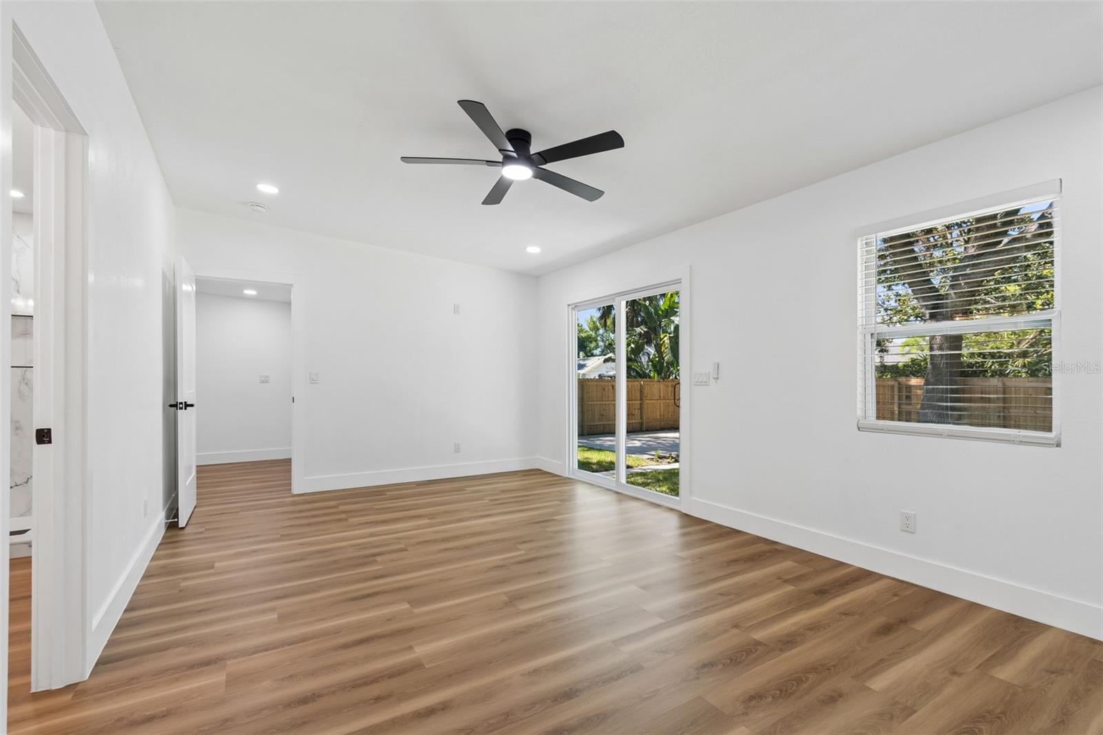 106 E FERN ST, TAMPA, FL, 33604