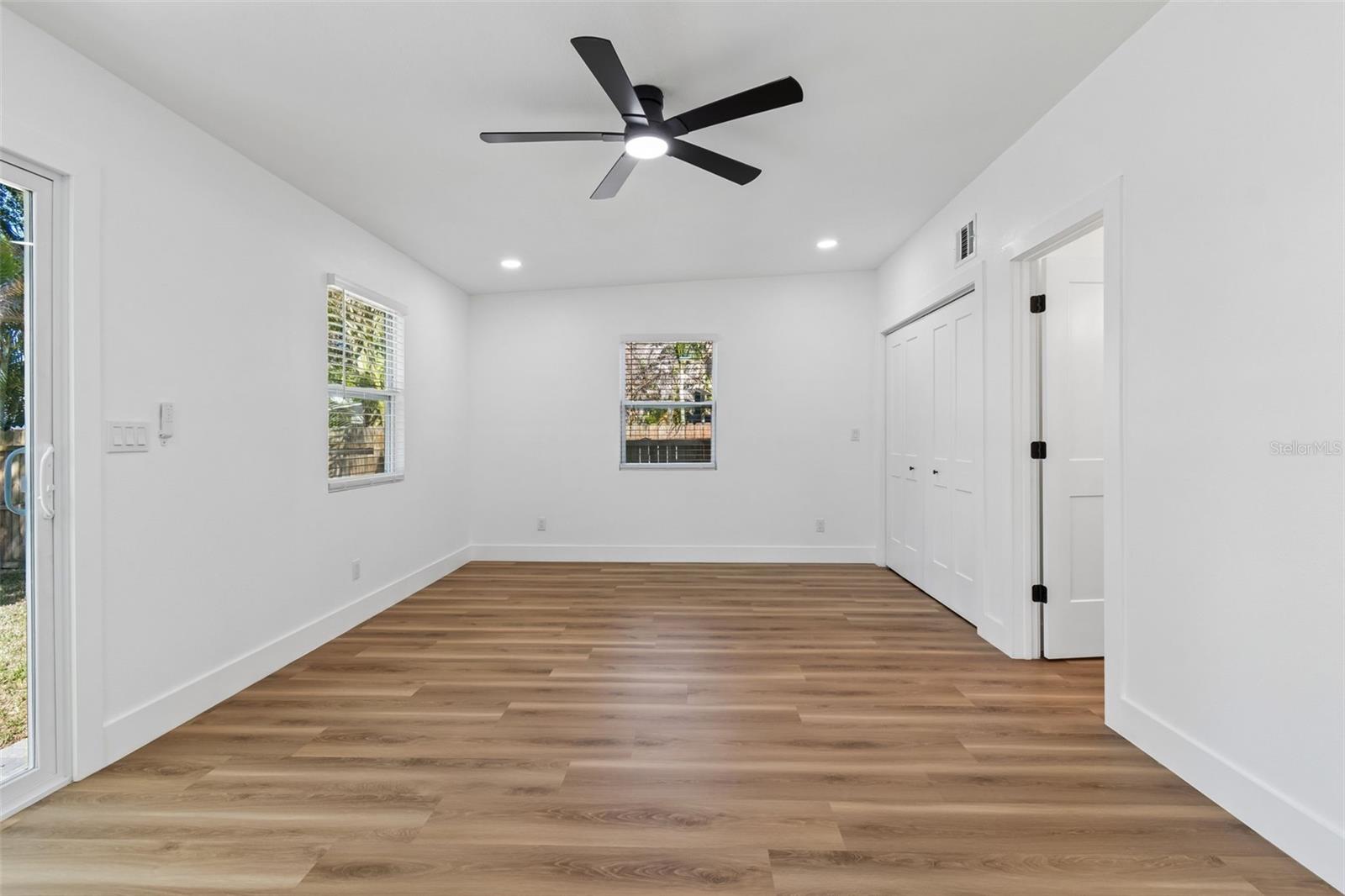 106 E FERN ST, TAMPA, FL, 33604