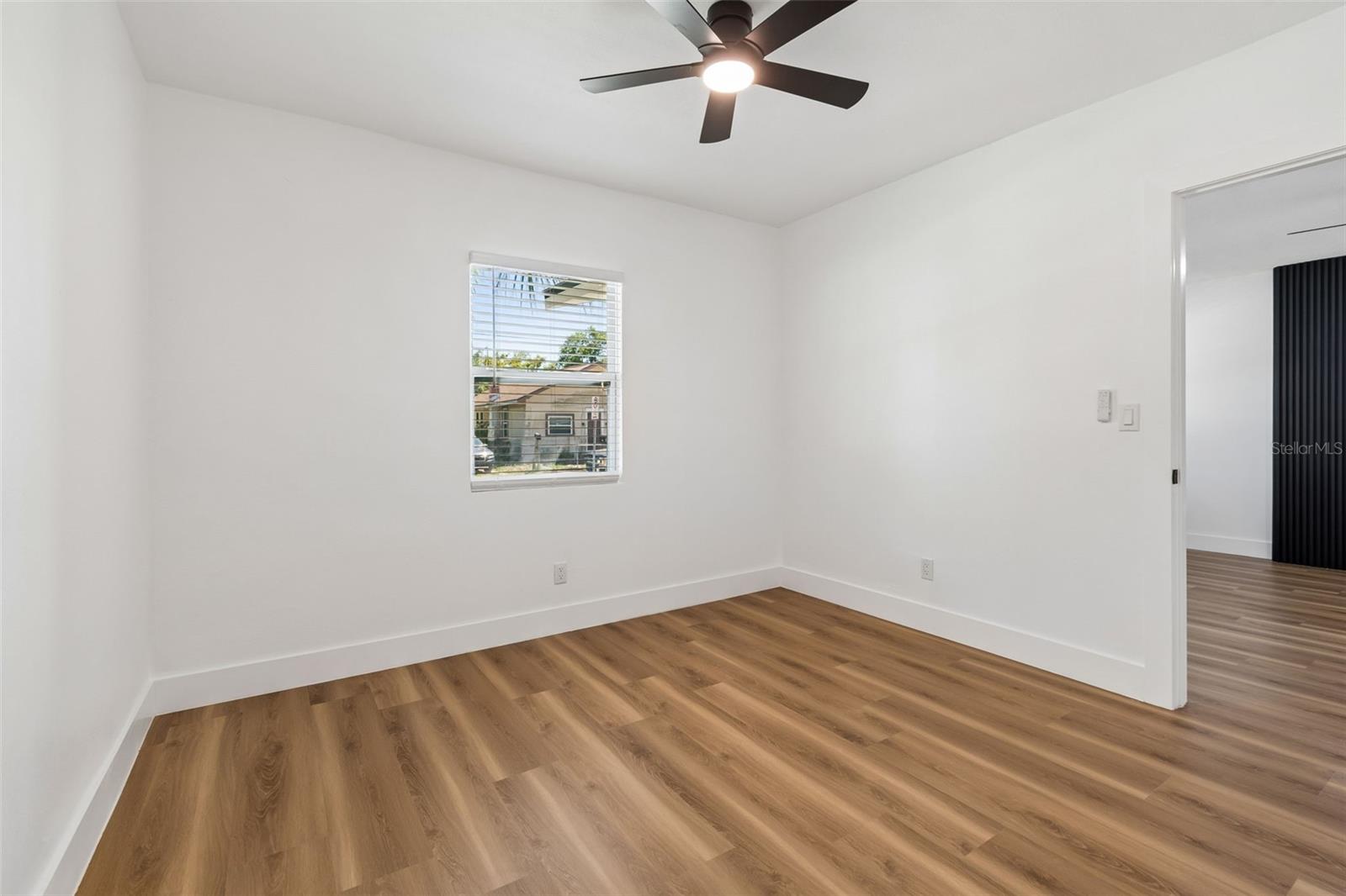 106 E FERN ST, TAMPA, FL, 33604