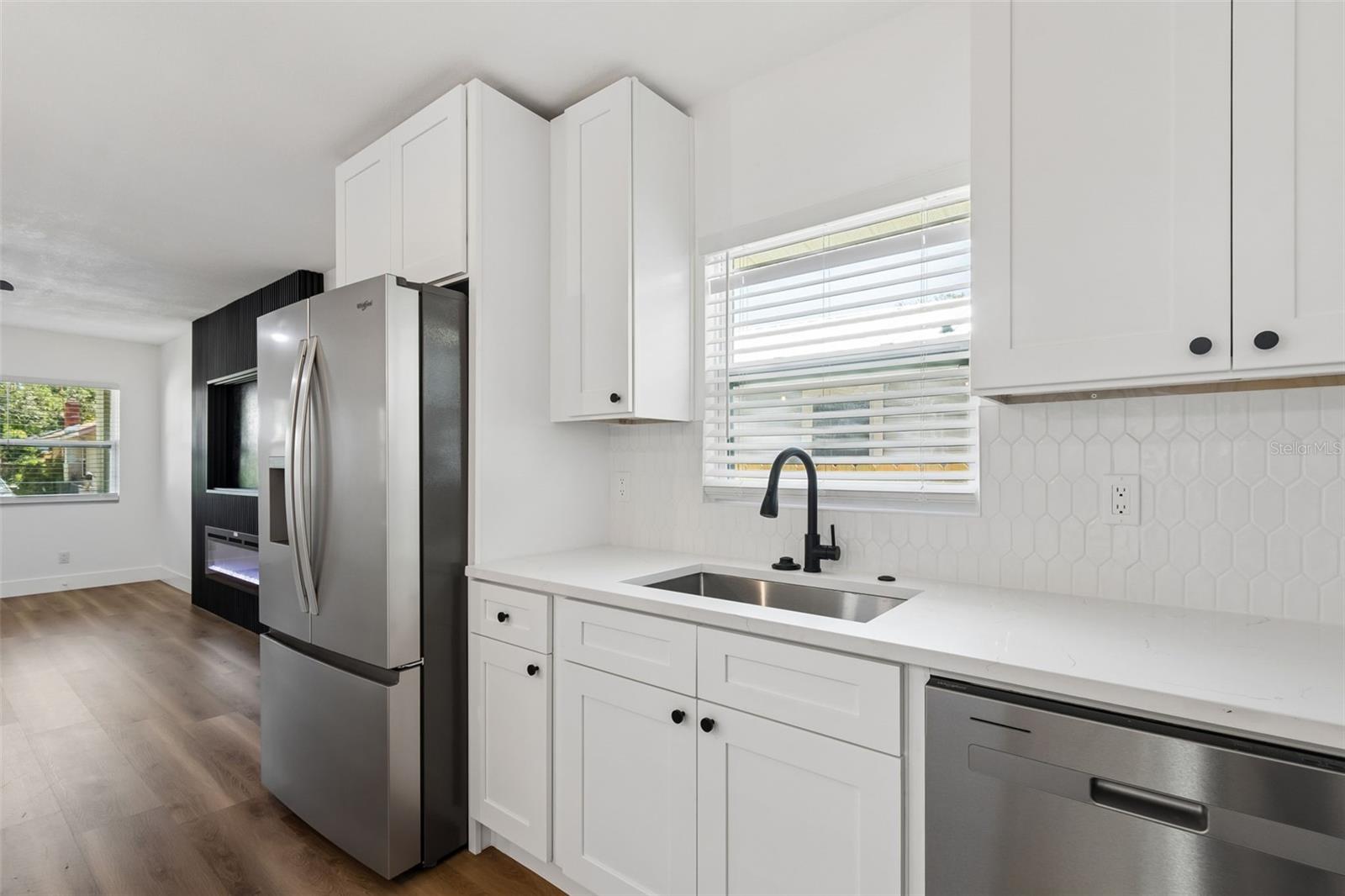 106 E FERN ST, TAMPA, FL, 33604