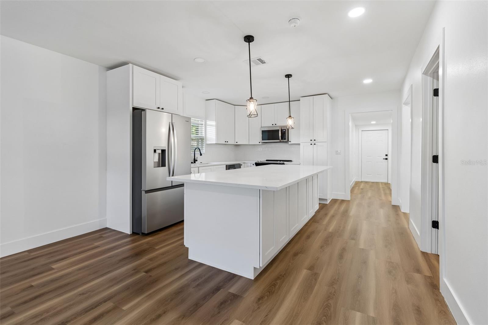 106 E FERN ST, TAMPA, FL, 33604