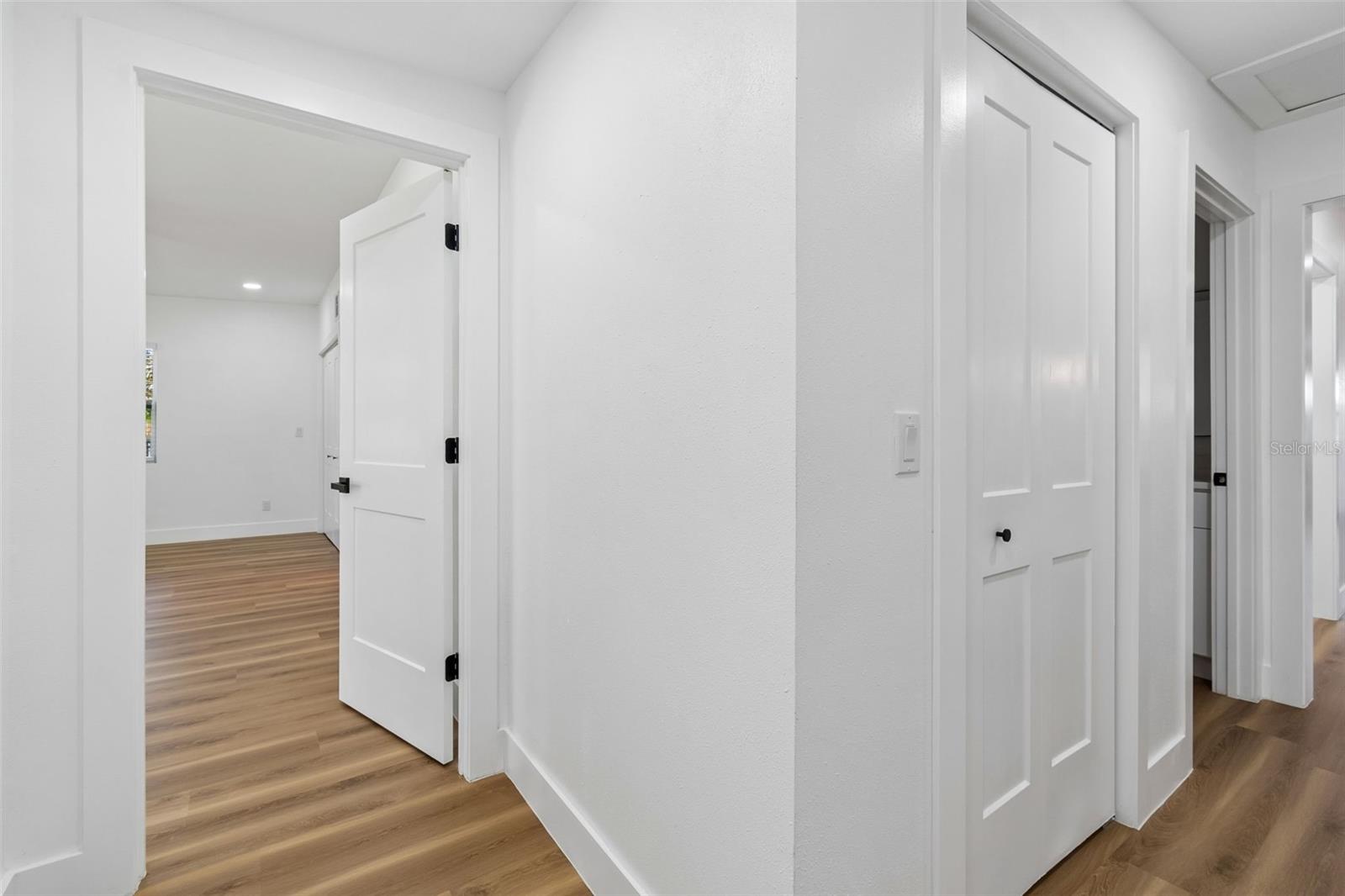 106 E FERN ST, TAMPA, FL, 33604