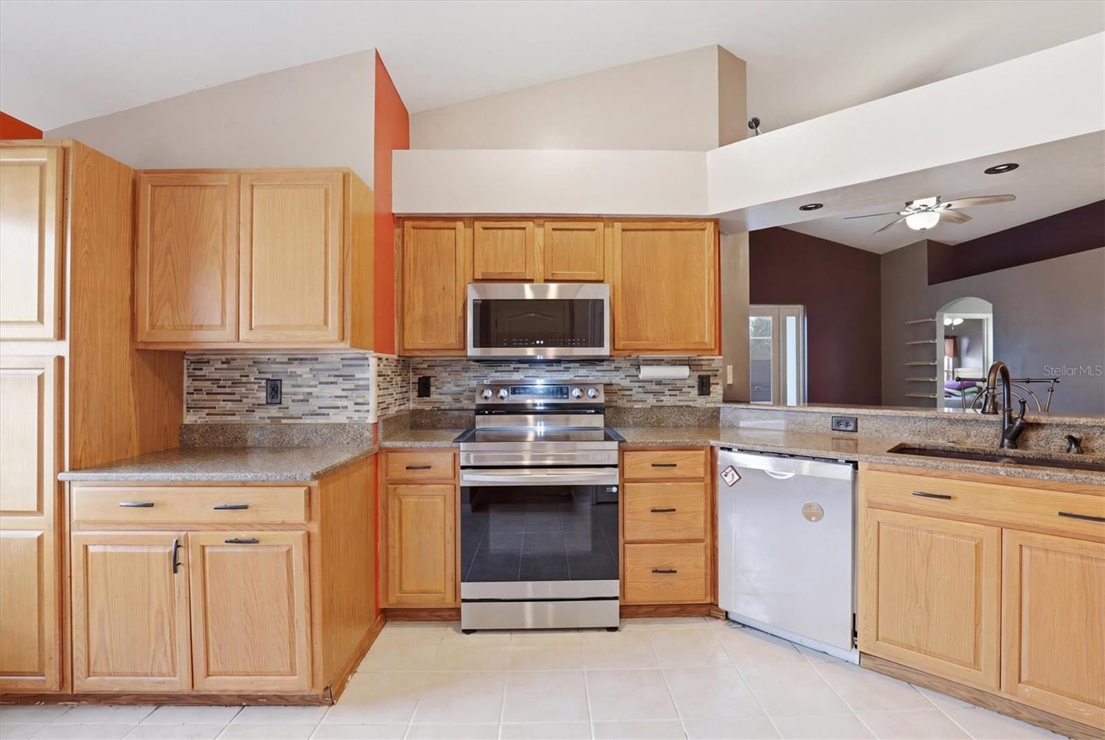 4828 WESSEX WAY, LAND O LAKES, FL, 34639