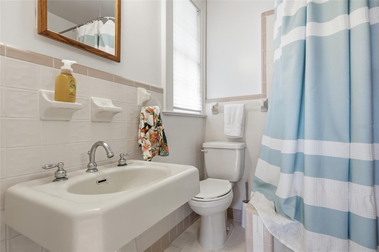 2150 NW 7TH LN, GAINESVILLE, FL, 32603