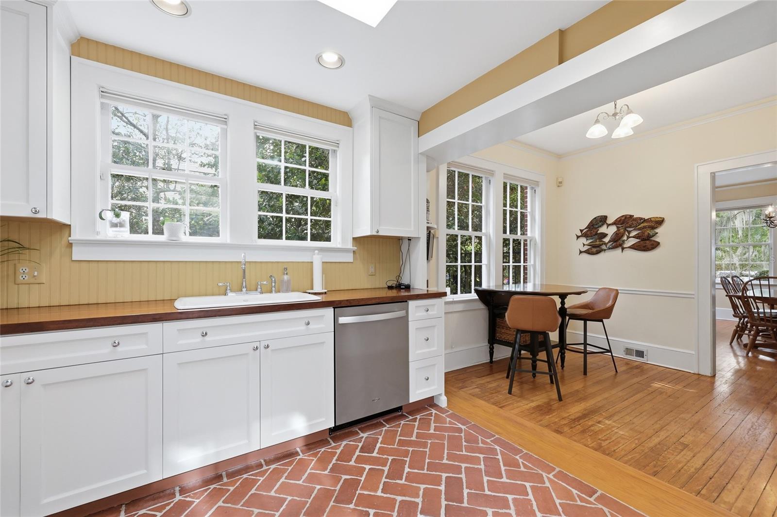 2150 NW 7TH LN, GAINESVILLE, FL, 32603