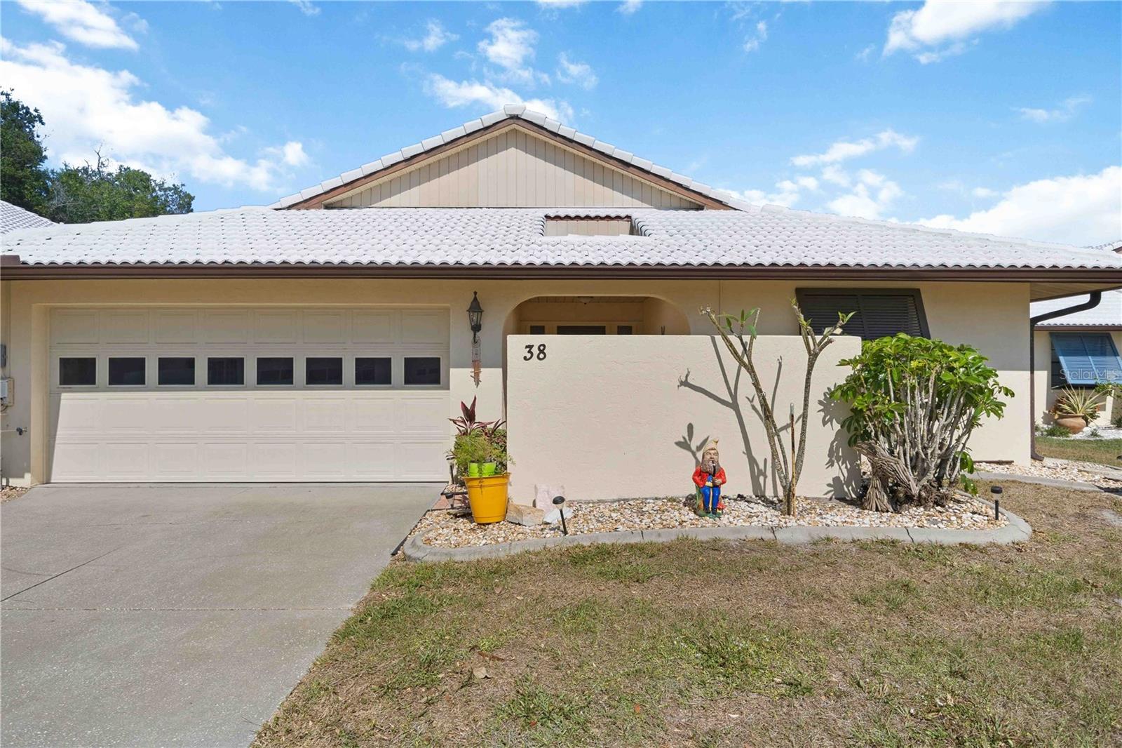 38 PEBBLE ROCK DR, VENICE, FL, 34293