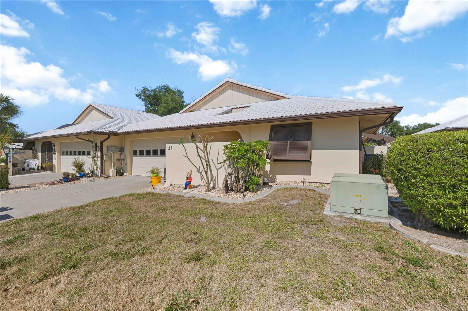38 PEBBLE ROCK DR, VENICE, FL, 34293