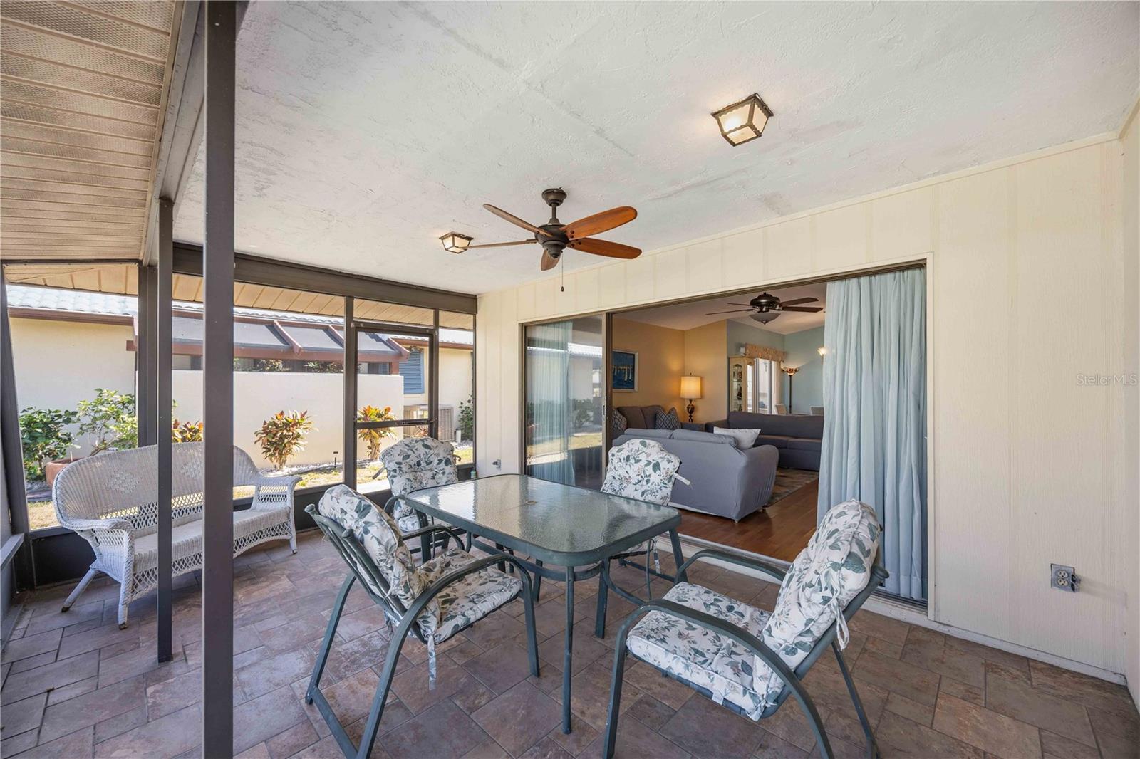 38 PEBBLE ROCK DR, VENICE, FL, 34293