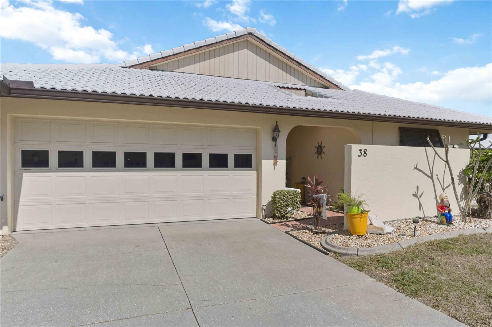 38 PEBBLE ROCK DR, VENICE, FL, 34293