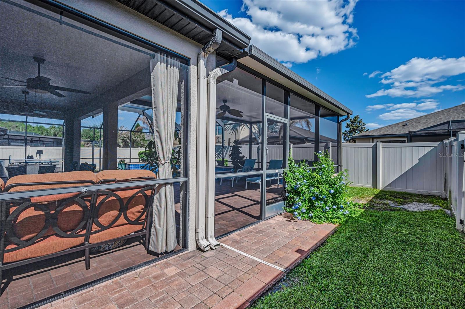 8449 BLUEVINE SKY DR, LAND O LAKES, FL, 34637